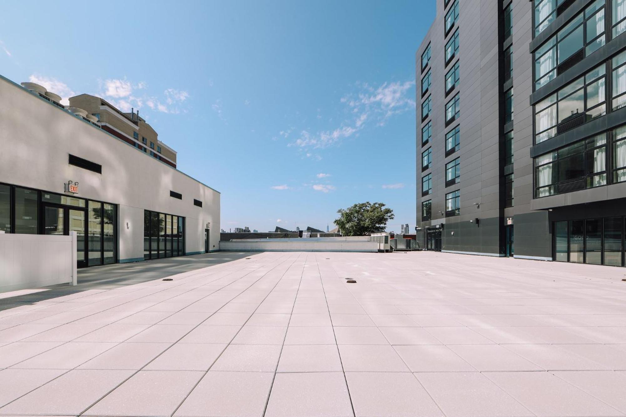 Holiday Inn Express Long Island City E - New York By Ihg Exterior foto